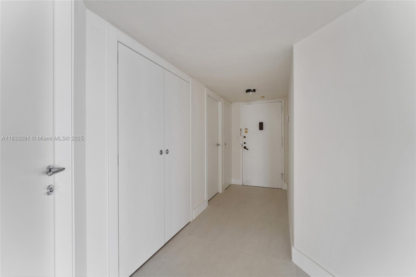 2333 Brickell Ave # 2302