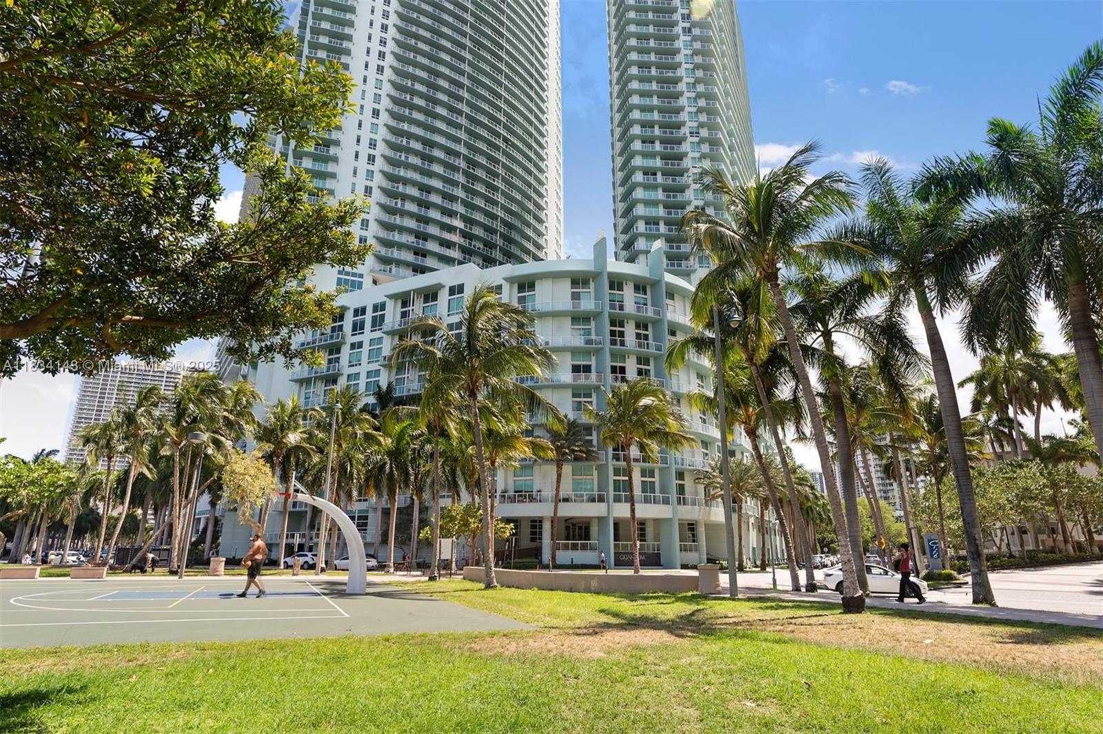 1900 N Bayshore Dr # 3410