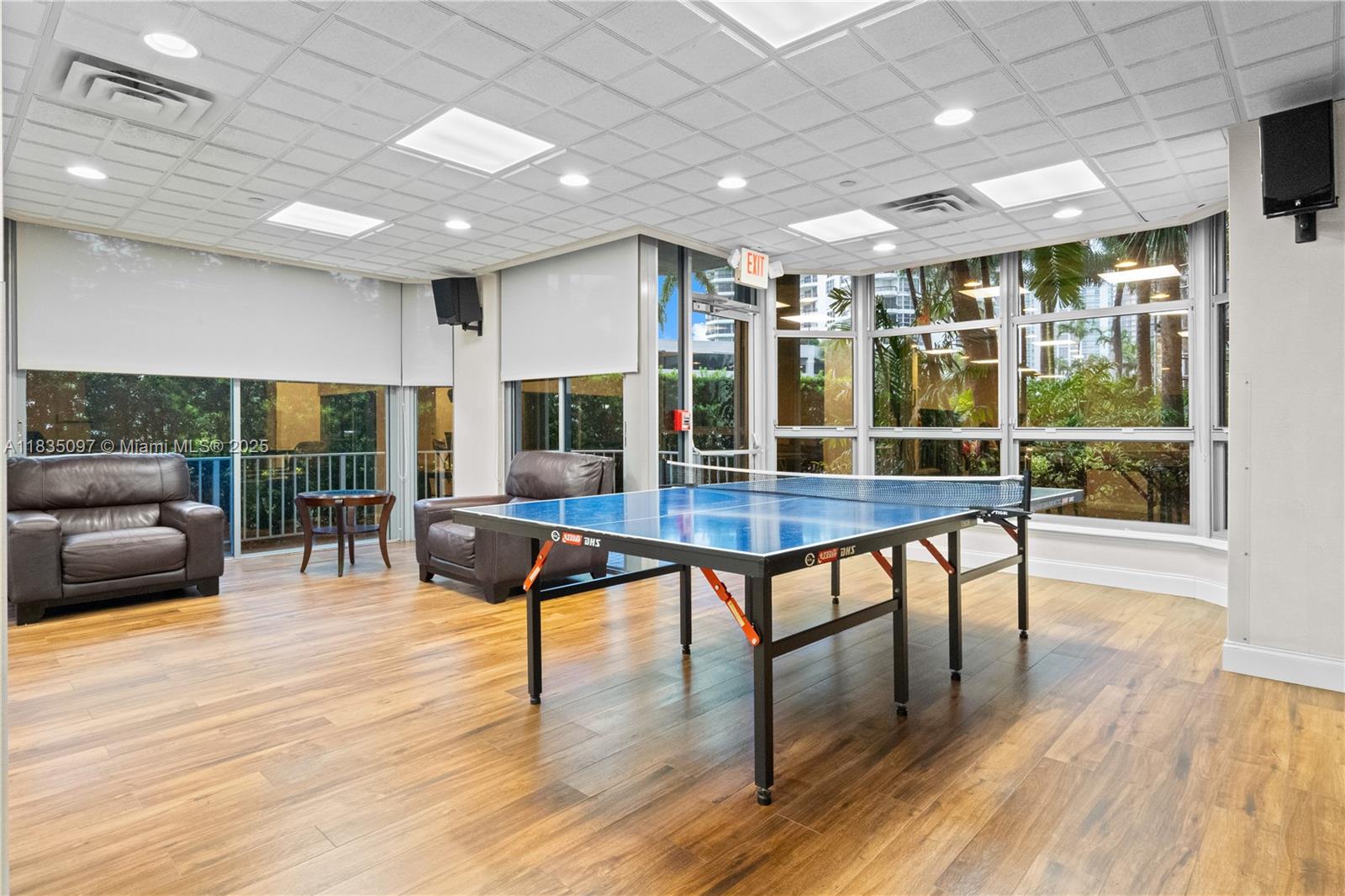 3530 Mystic Pointe Dr # 309