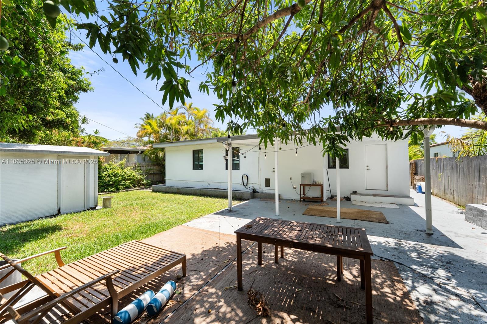 2485 SW 19th Ter
