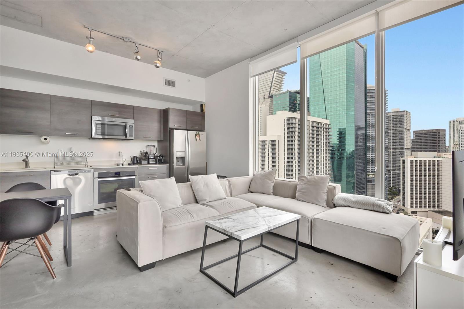 151 SE 1st St # 2511