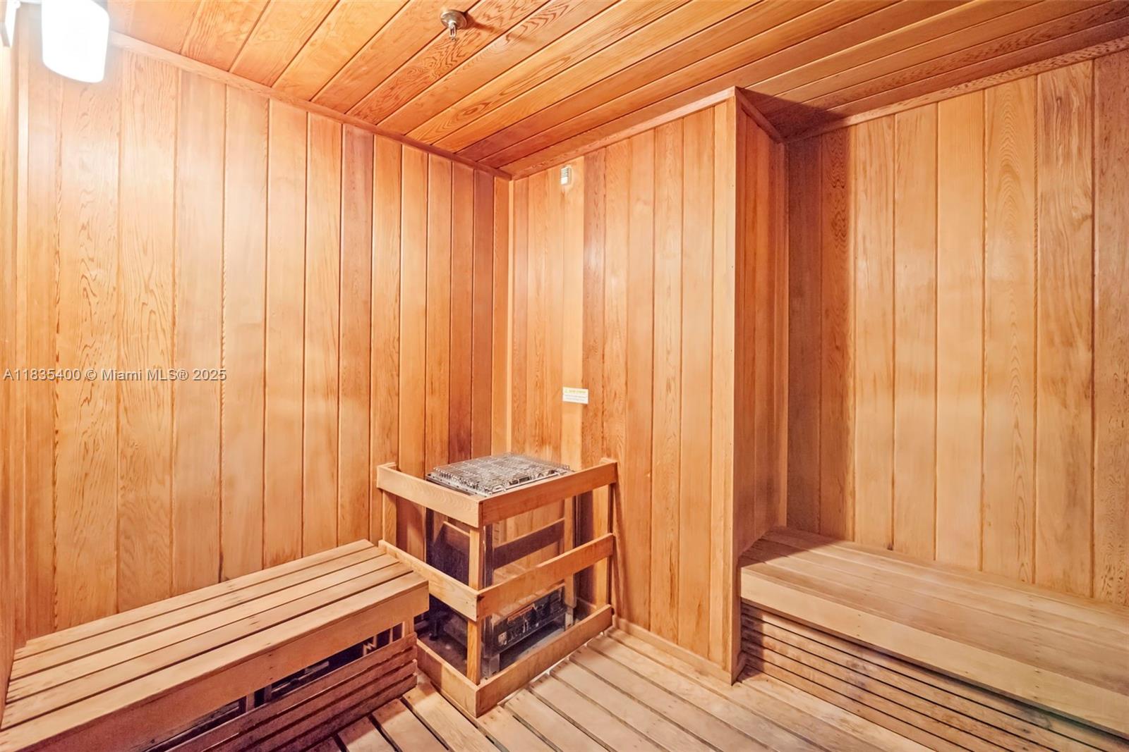 151 SE 1st St # 2511