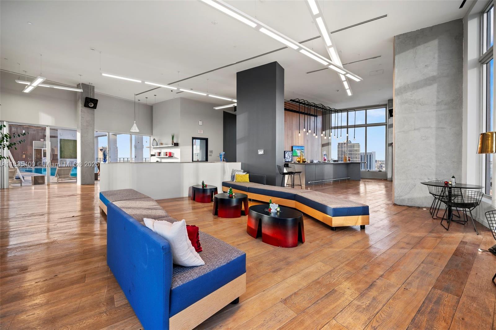 151 SE 1st St # 2511