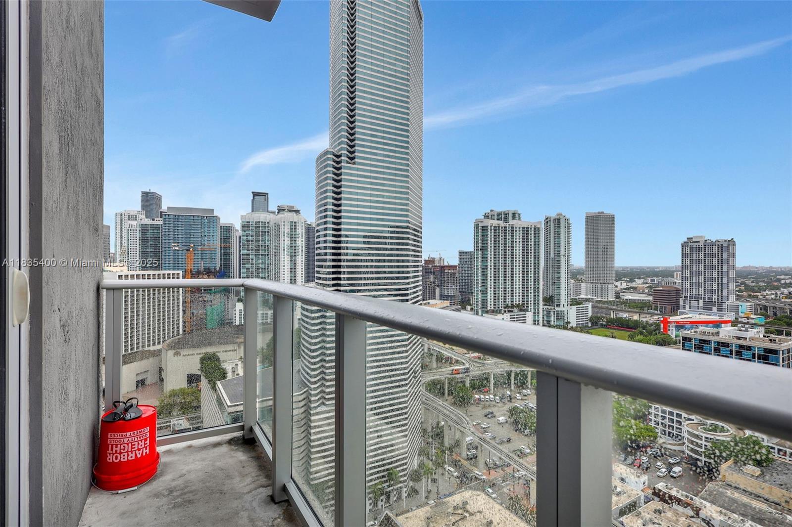 151 SE 1st St # 2511