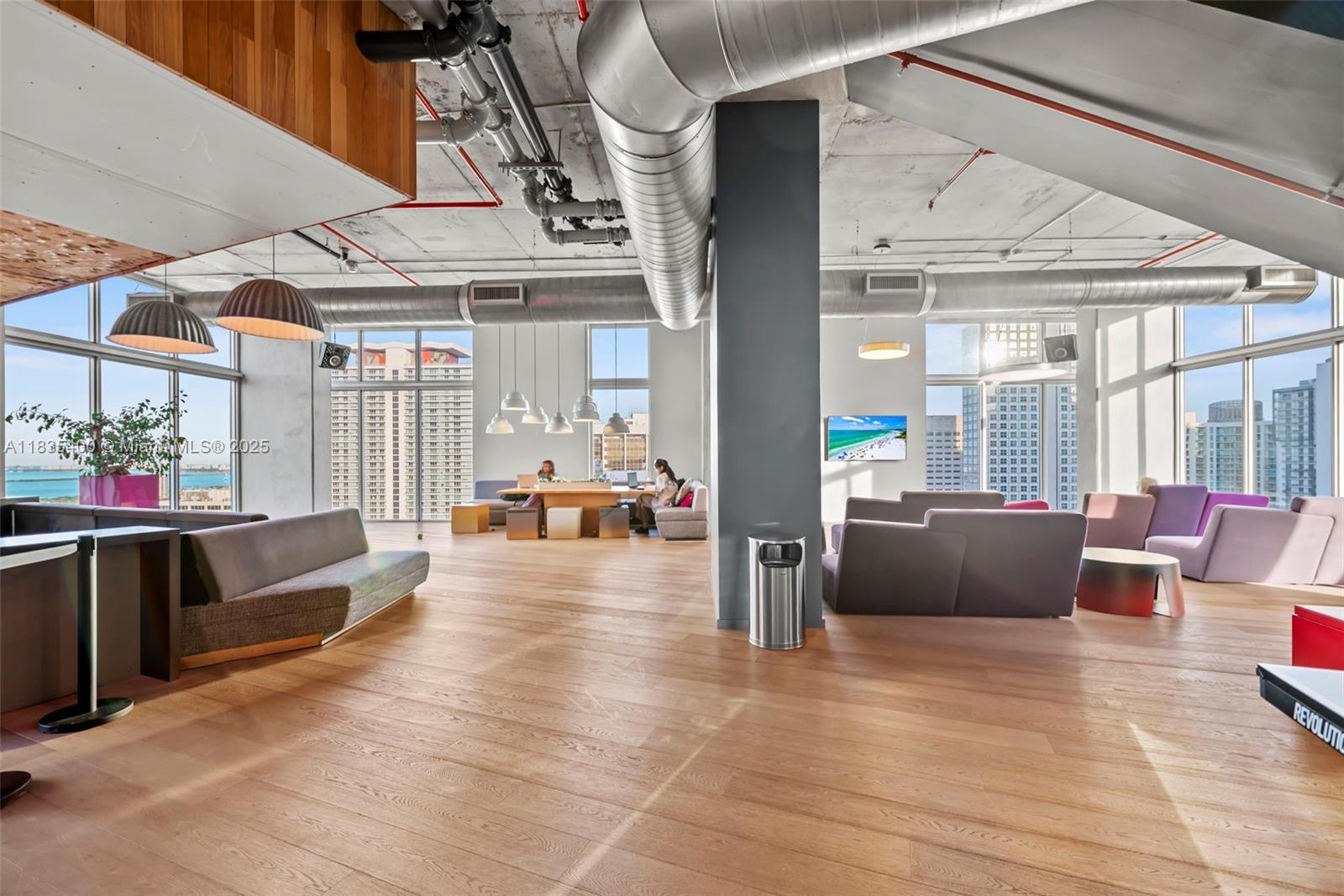 151 SE 1st St # 2511