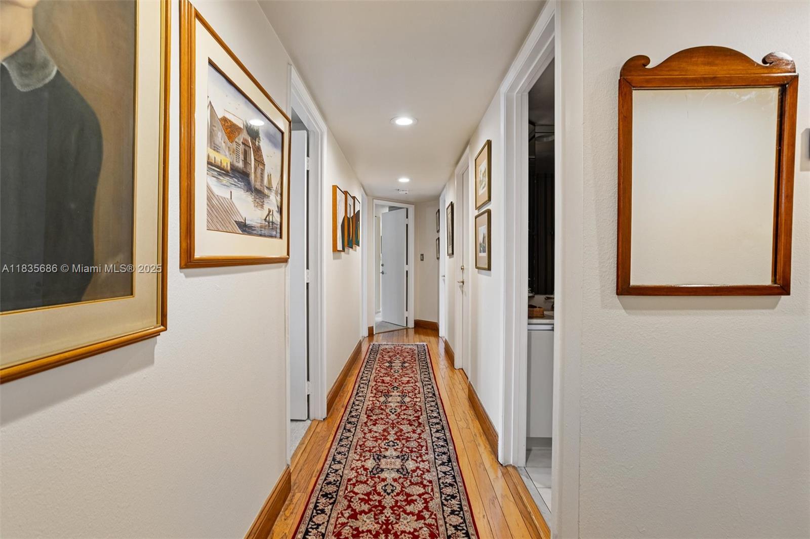 520 Brickell Key Dr # A1404