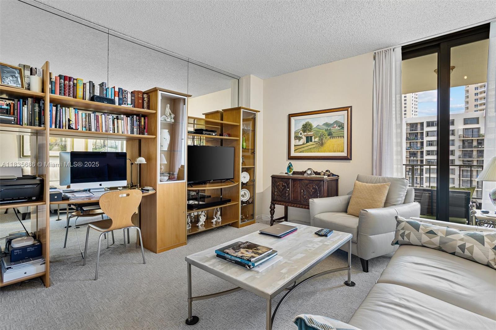 520 Brickell Key Dr # A1404