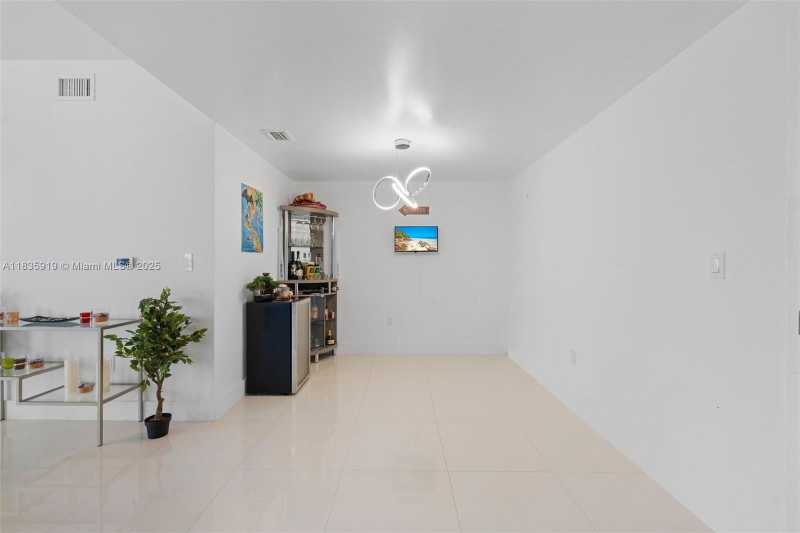 350 S Miami Ave Unit: 1804