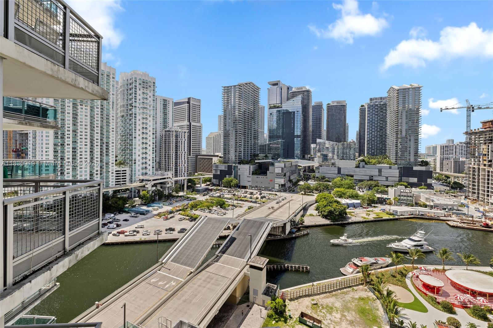 350 S Miami Ave Unit: 1804