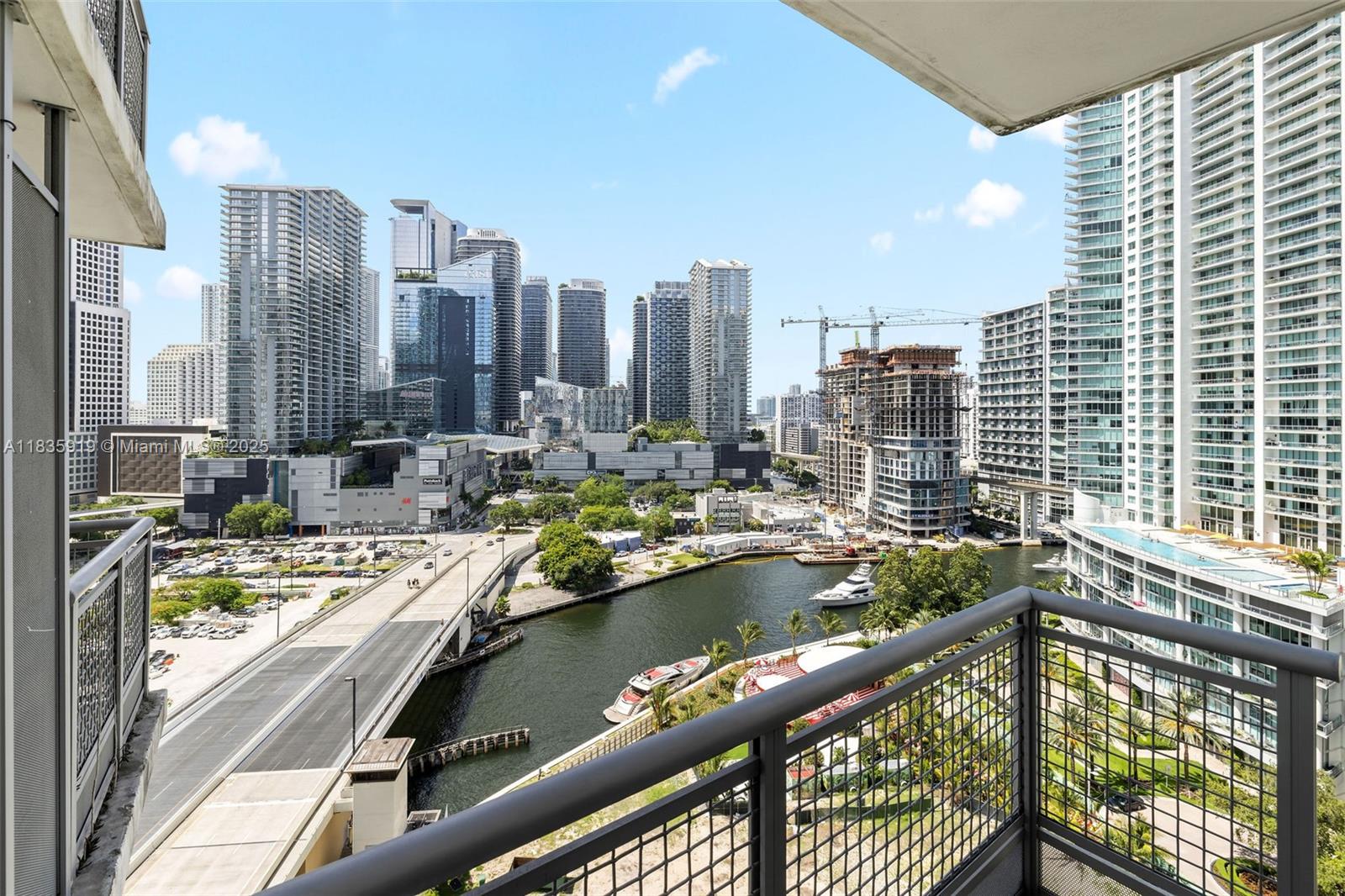 350 S Miami Ave Unit: 1804