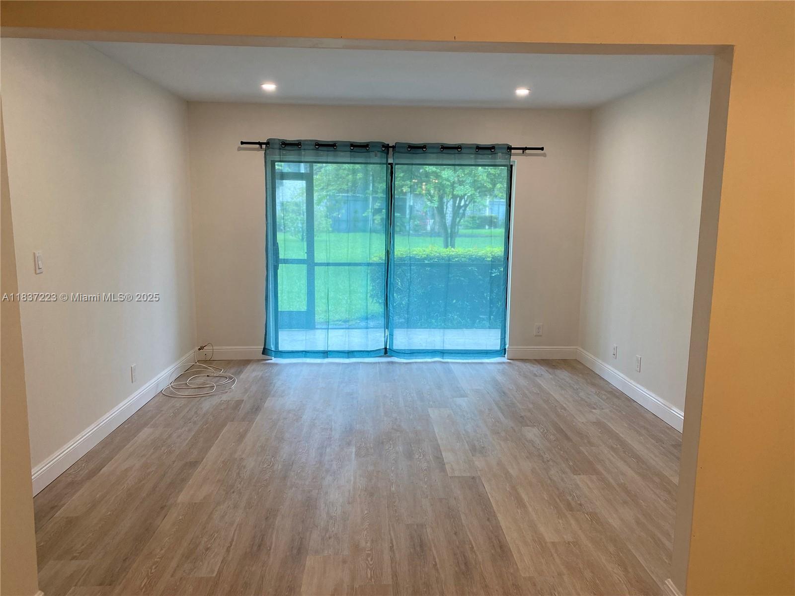 3119 Oakland Shores Dr # C107