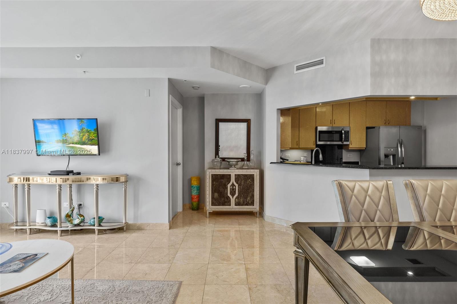 801 Brickell Key Blvd # 2006