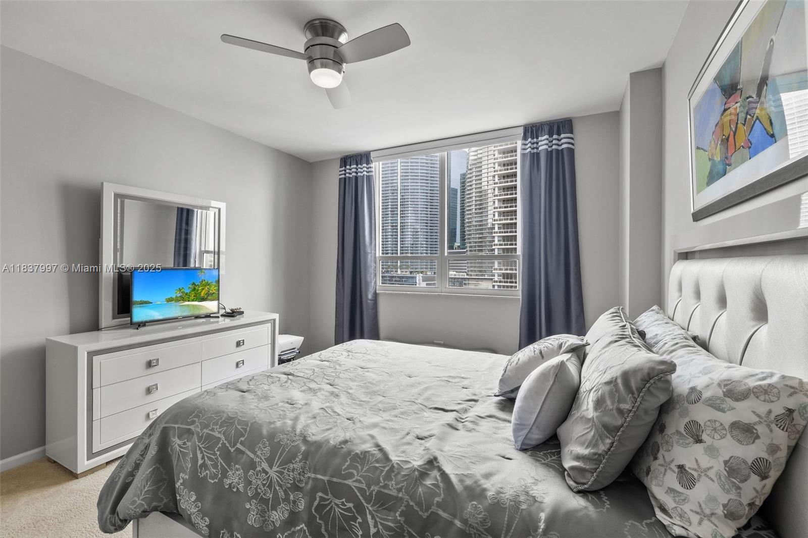 801 Brickell Key Blvd # 2006