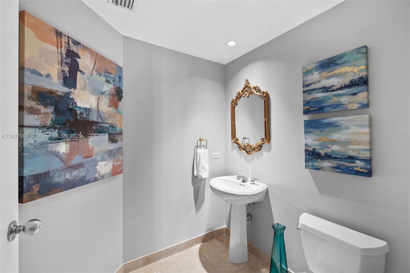 801 Brickell Key Blvd # 2006