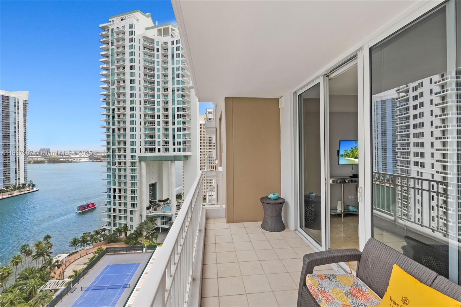 801 Brickell Key Blvd # 2006