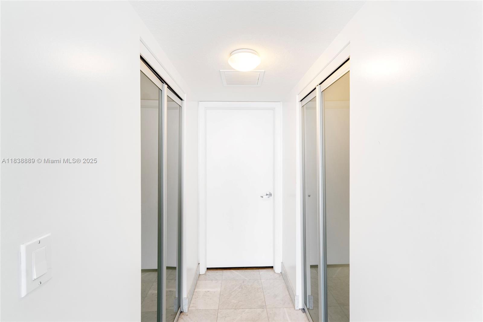 1800 N Bayshore Dr # 3003