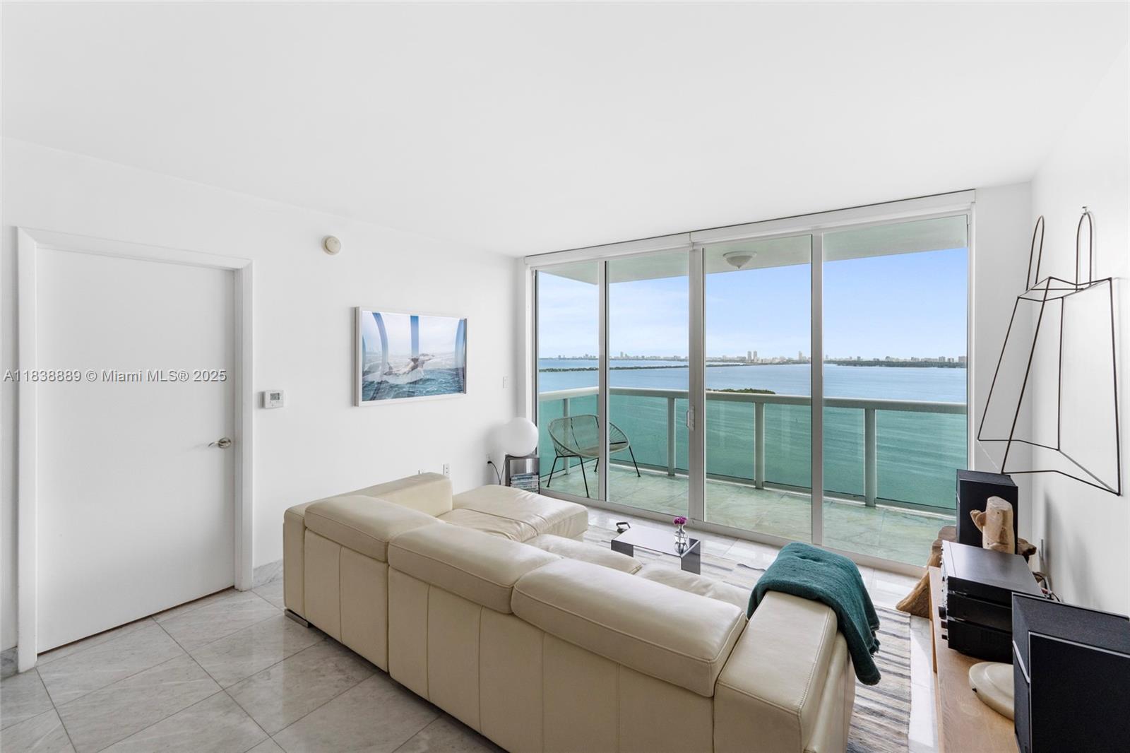 1800 N Bayshore Dr # 3003