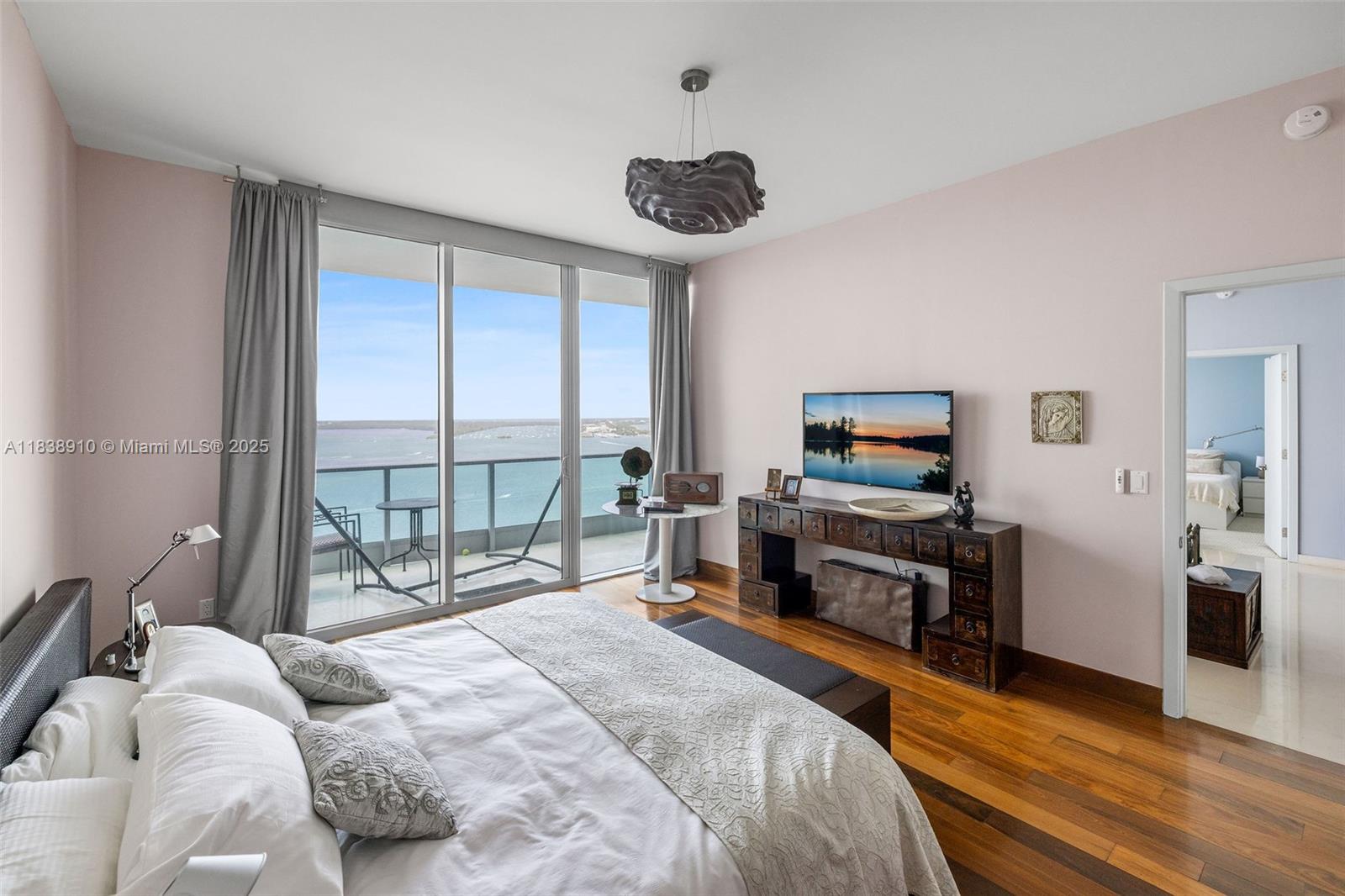 1331 Brickell Bay Dr # 2909