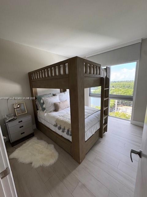 16385 Biscayne Blvd # 921