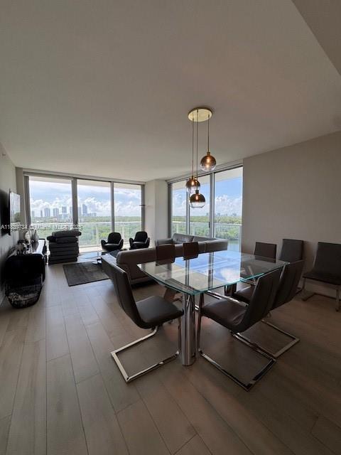 16385 Biscayne Blvd # 921