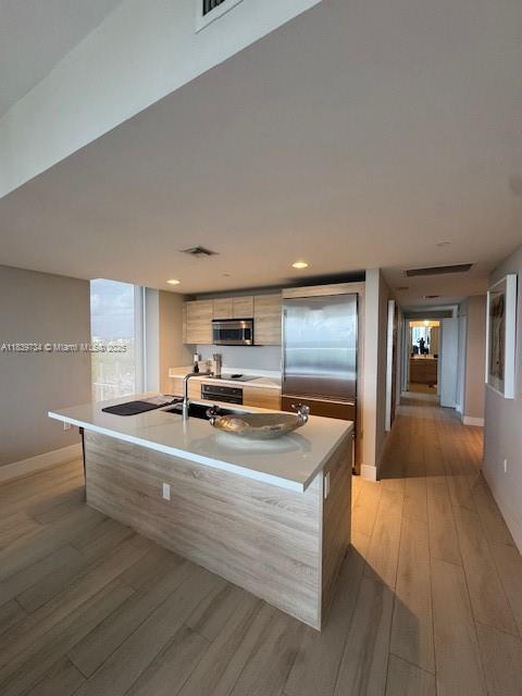 16385 Biscayne Blvd # 921