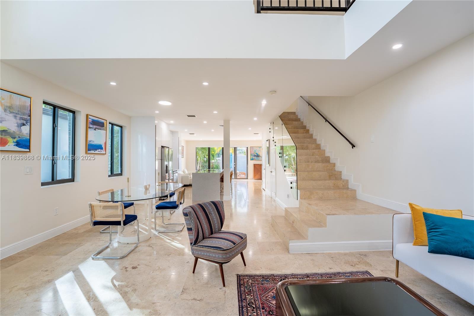 2766 SW 33rd Ave