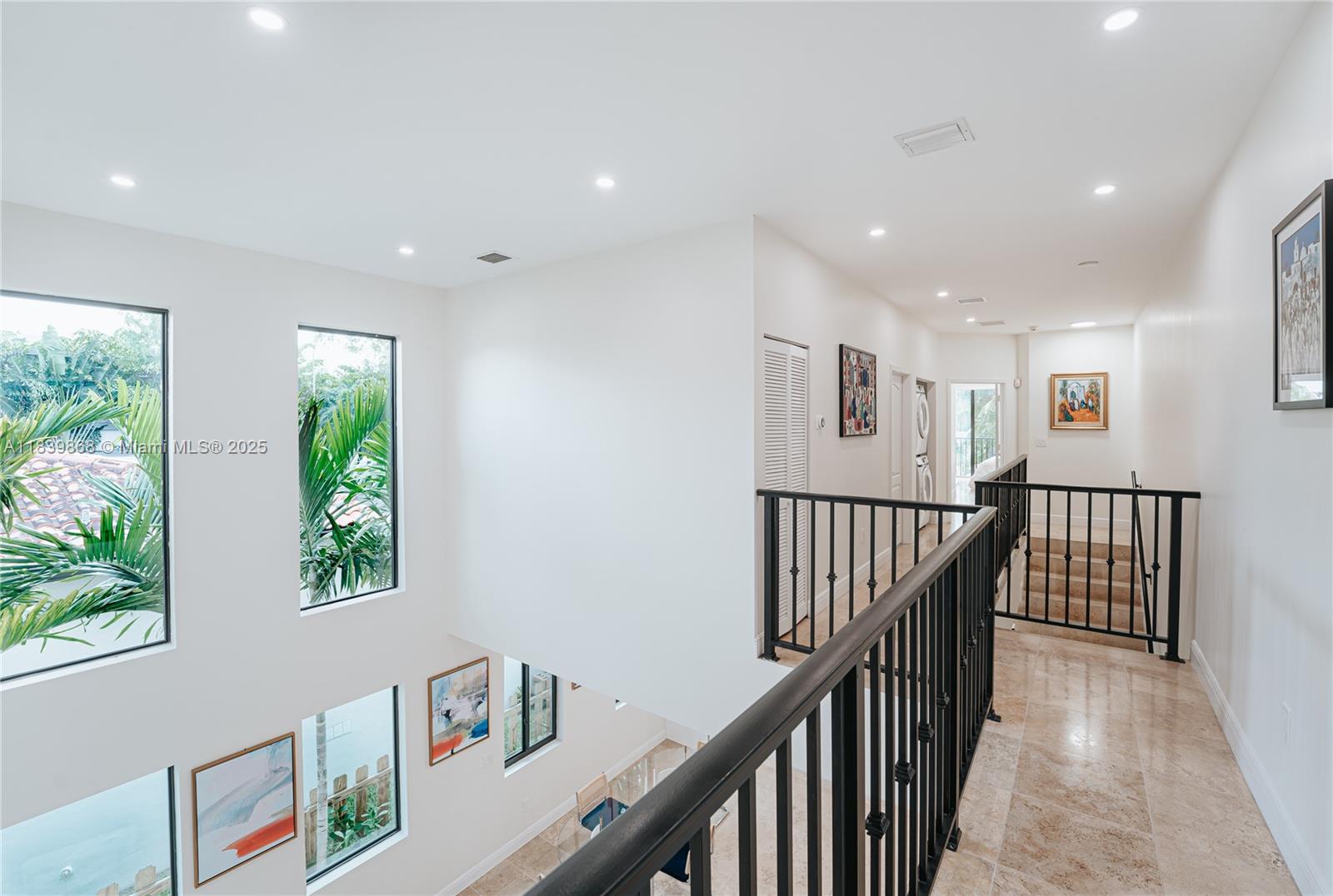 2766 SW 33rd Ave