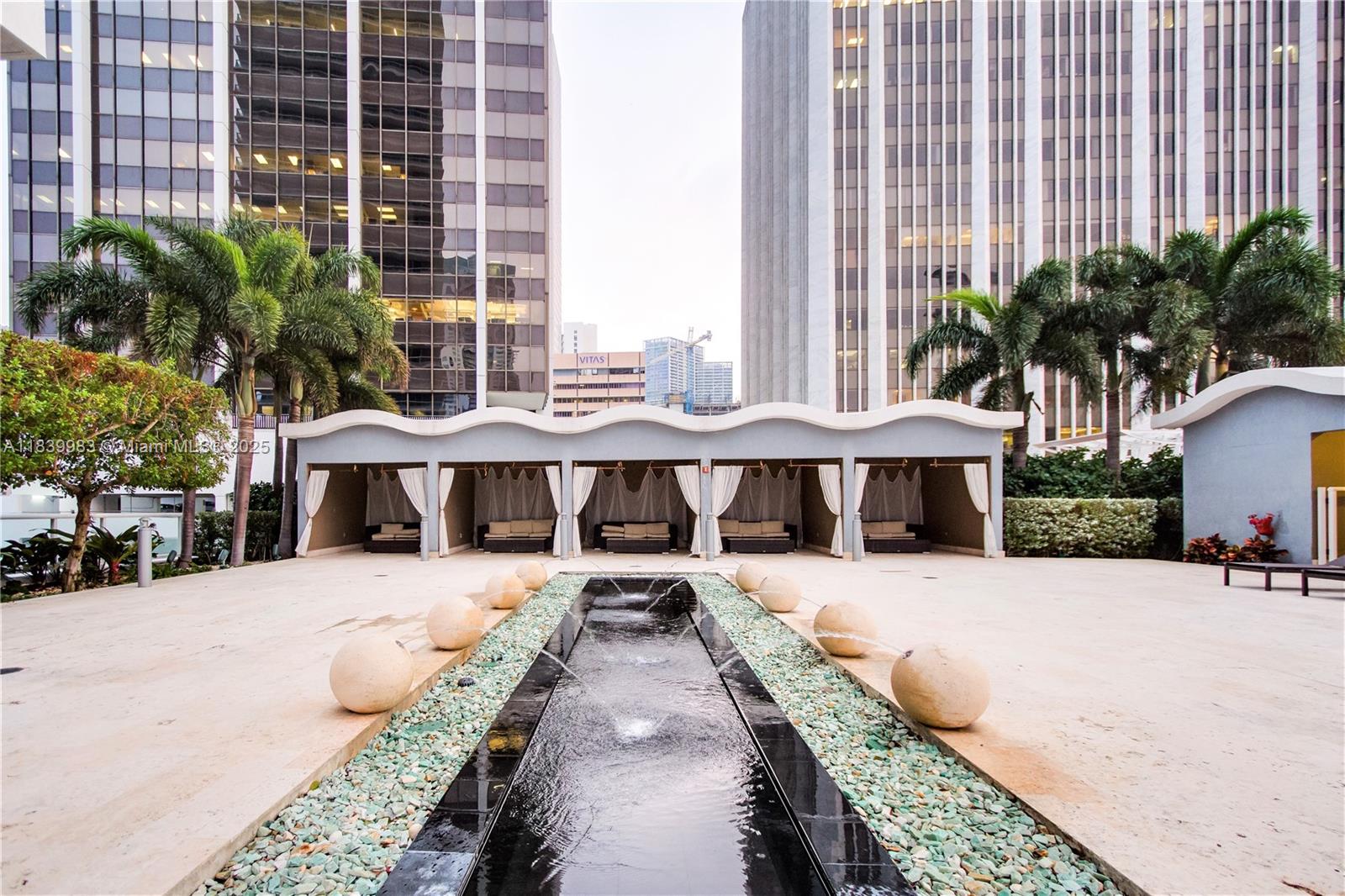 50 Biscayne Blvd # 4506