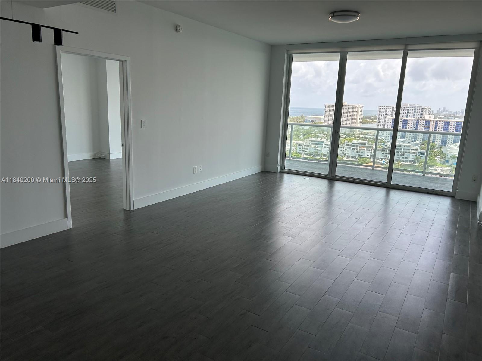 400 Sunny Isles Blvd # 2007
