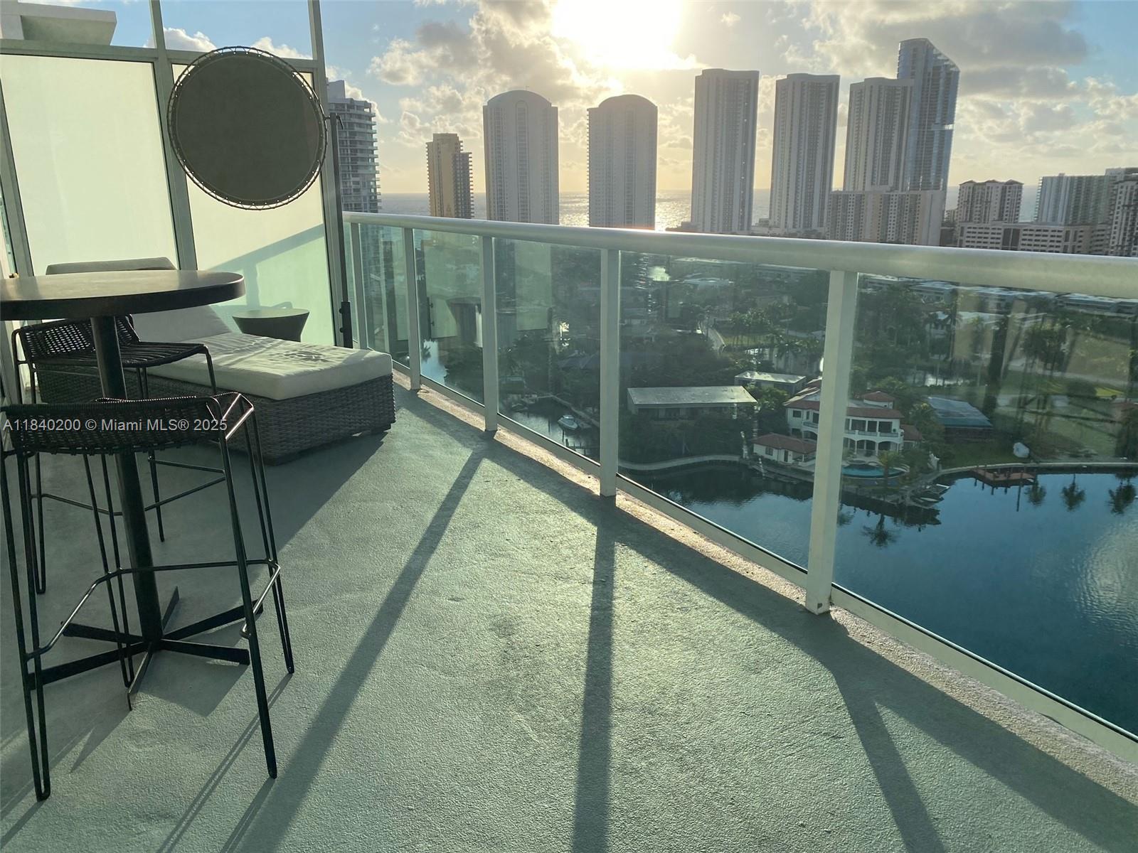 400 Sunny Isles Blvd # 2007