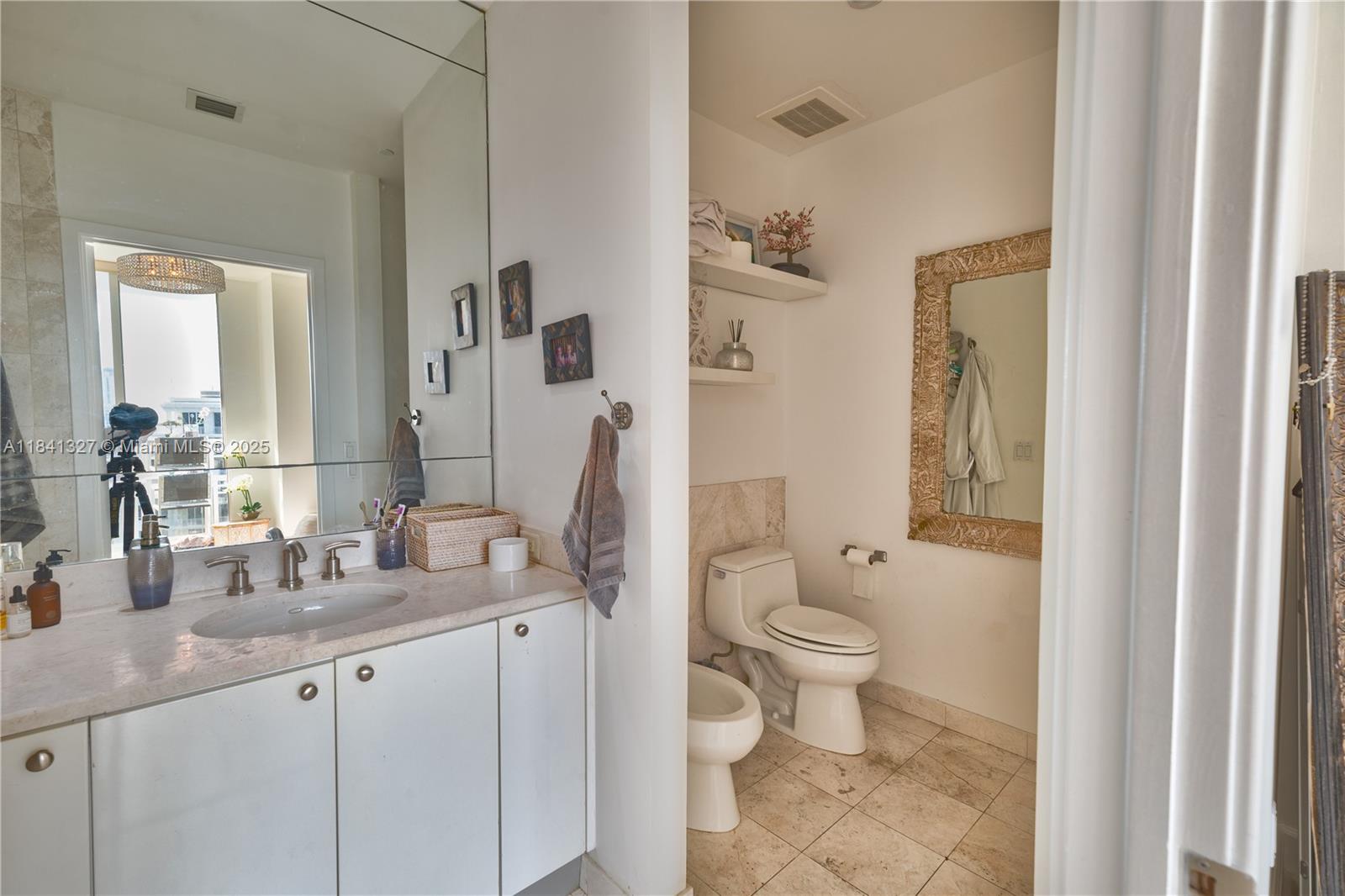 901 Brickell Key Blvd # 3301