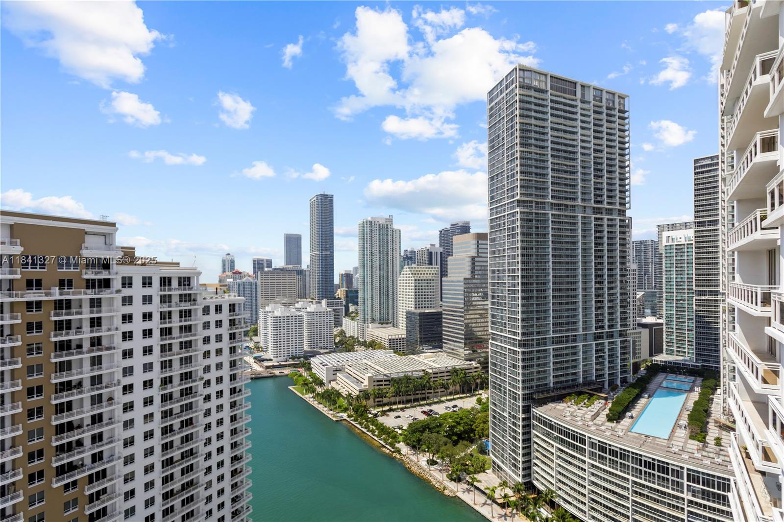 901 Brickell Key Blvd # 3301