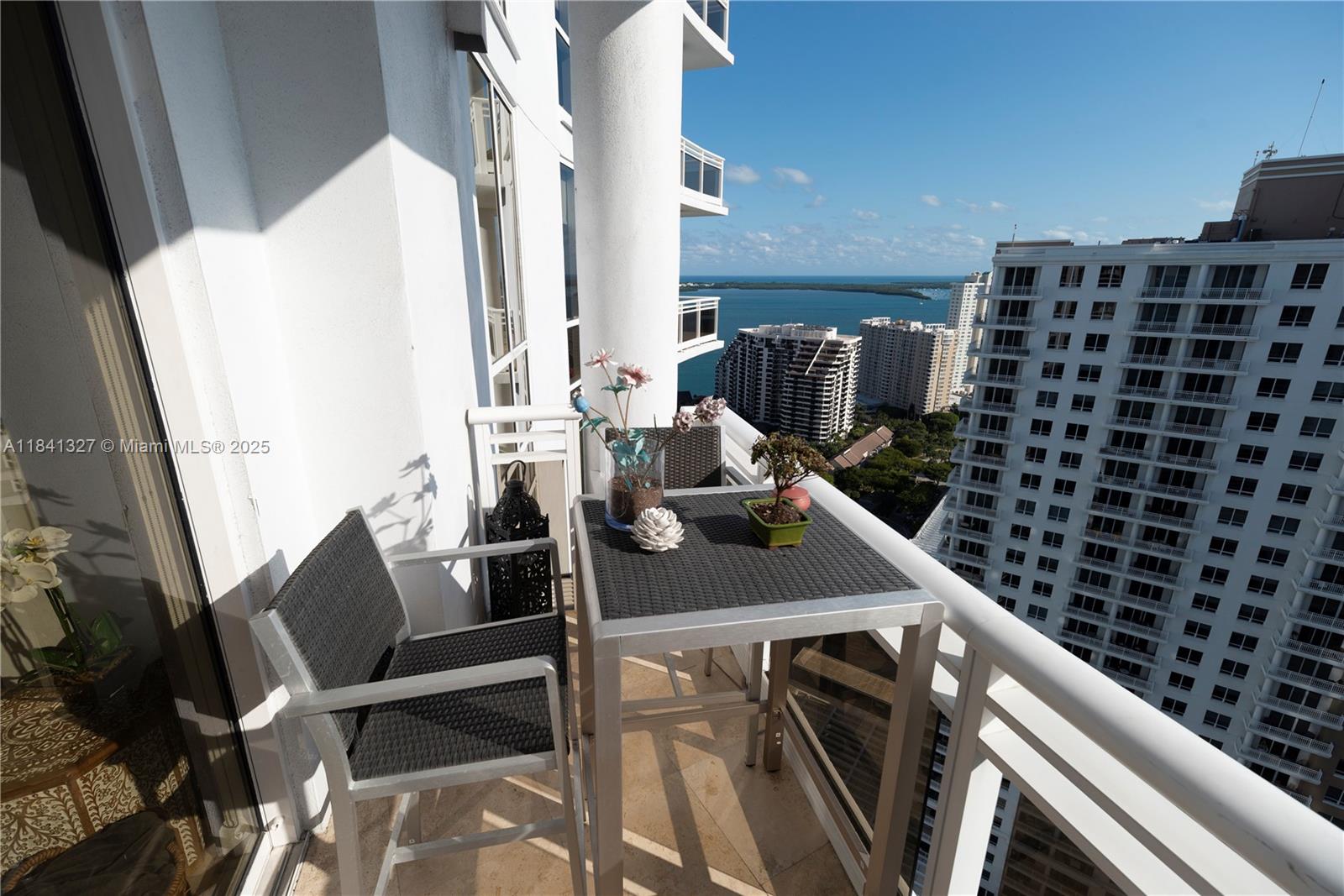 901 Brickell Key Blvd # 3301