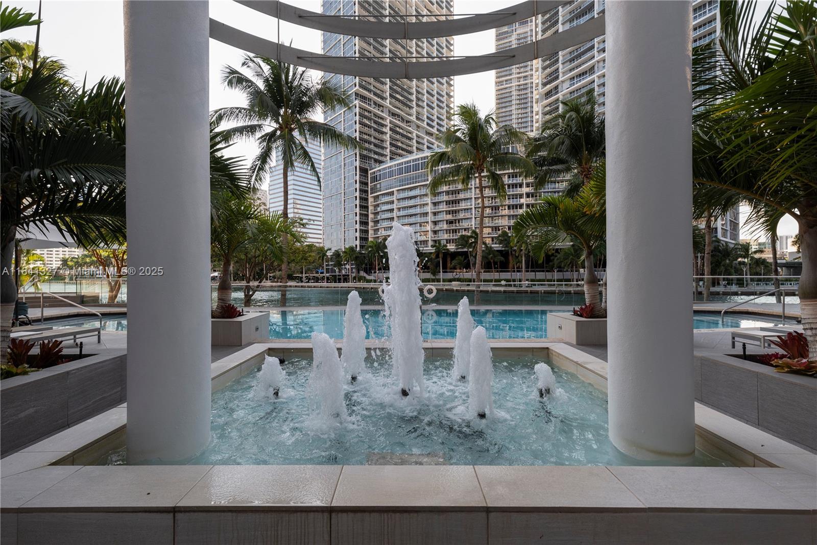 901 Brickell Key Blvd # 3301