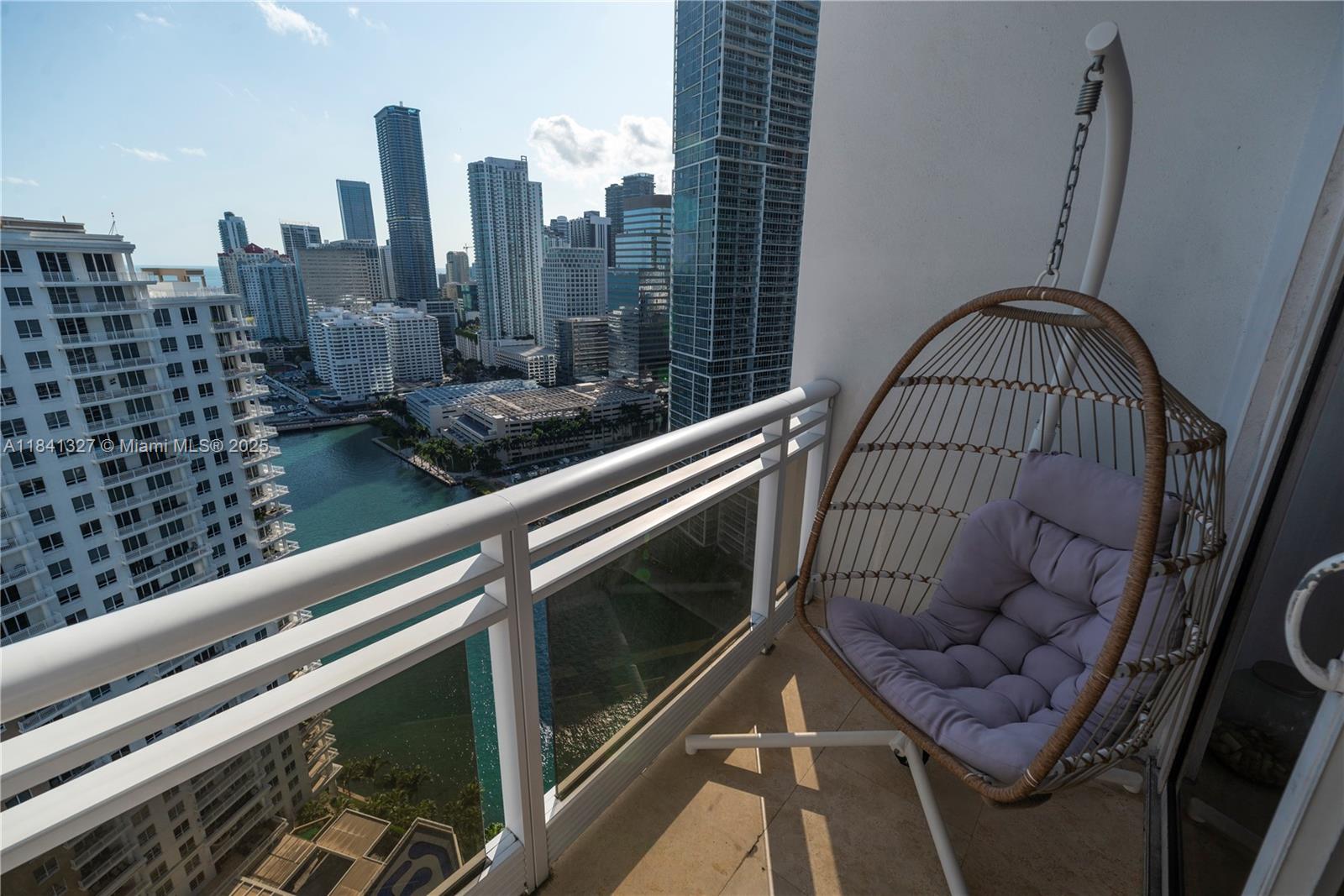 901 Brickell Key Blvd # 3301