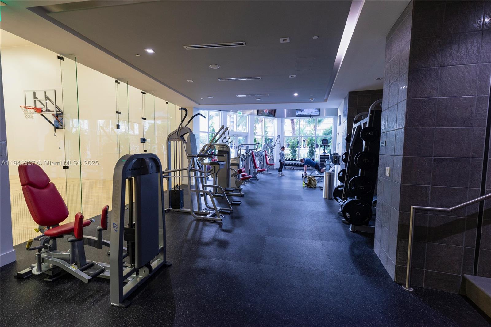 901 Brickell Key Blvd # 3301