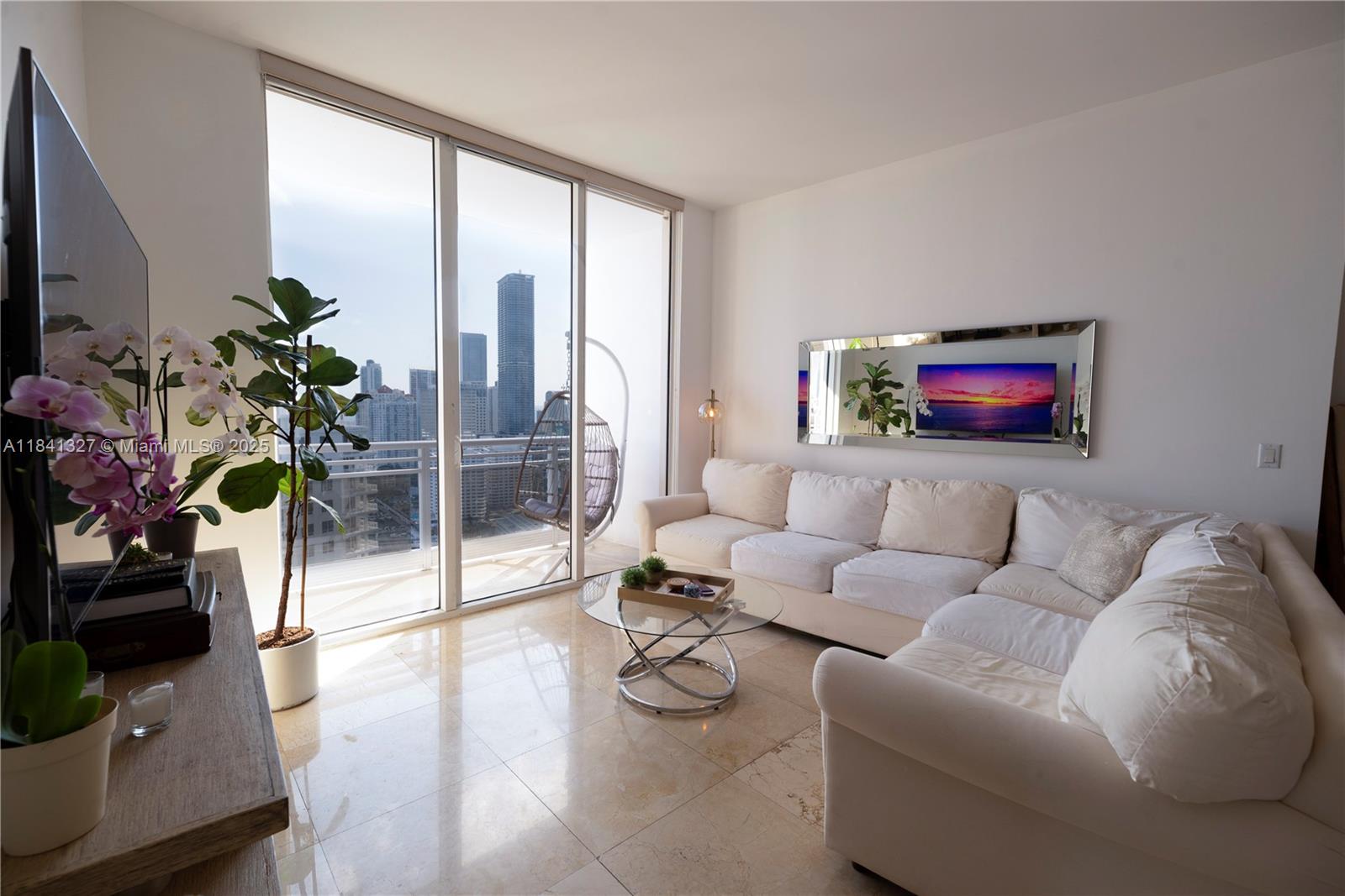 901 Brickell Key Blvd # 3301