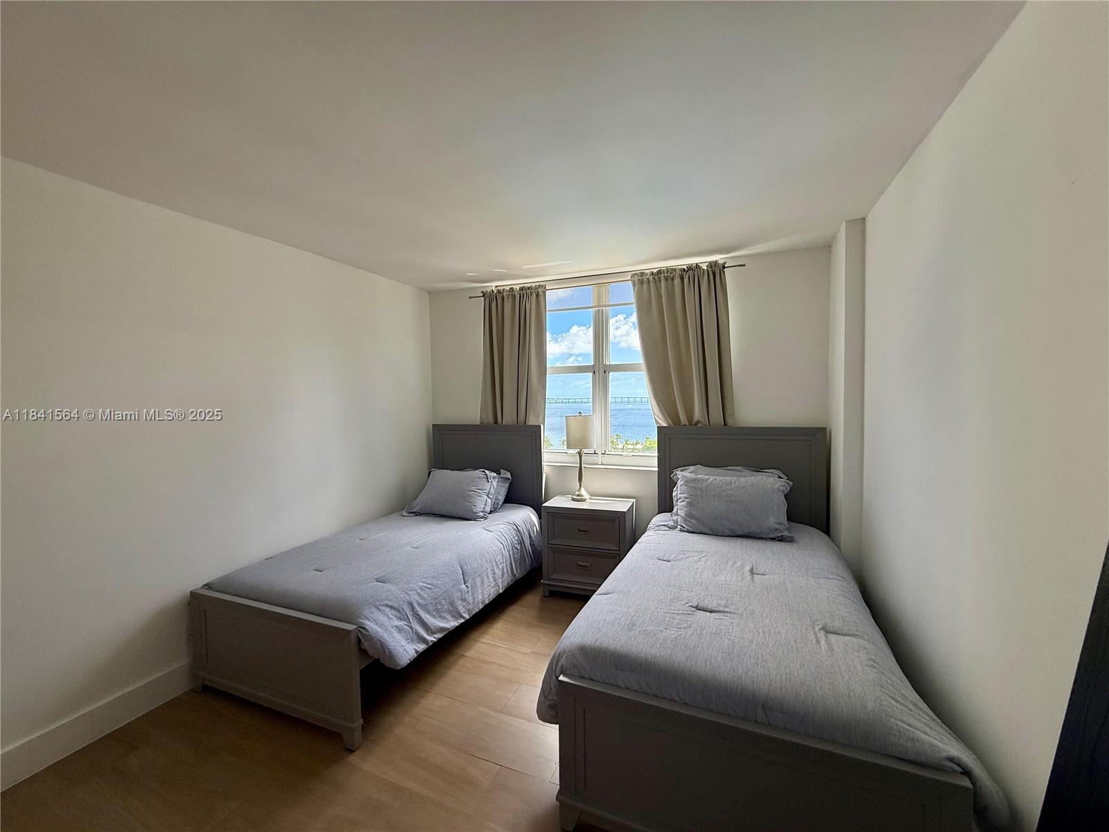 770 Claughton Island Dr # 1104