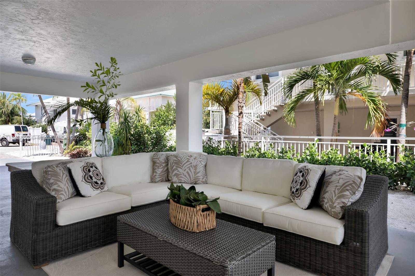 187 Plantation Ave