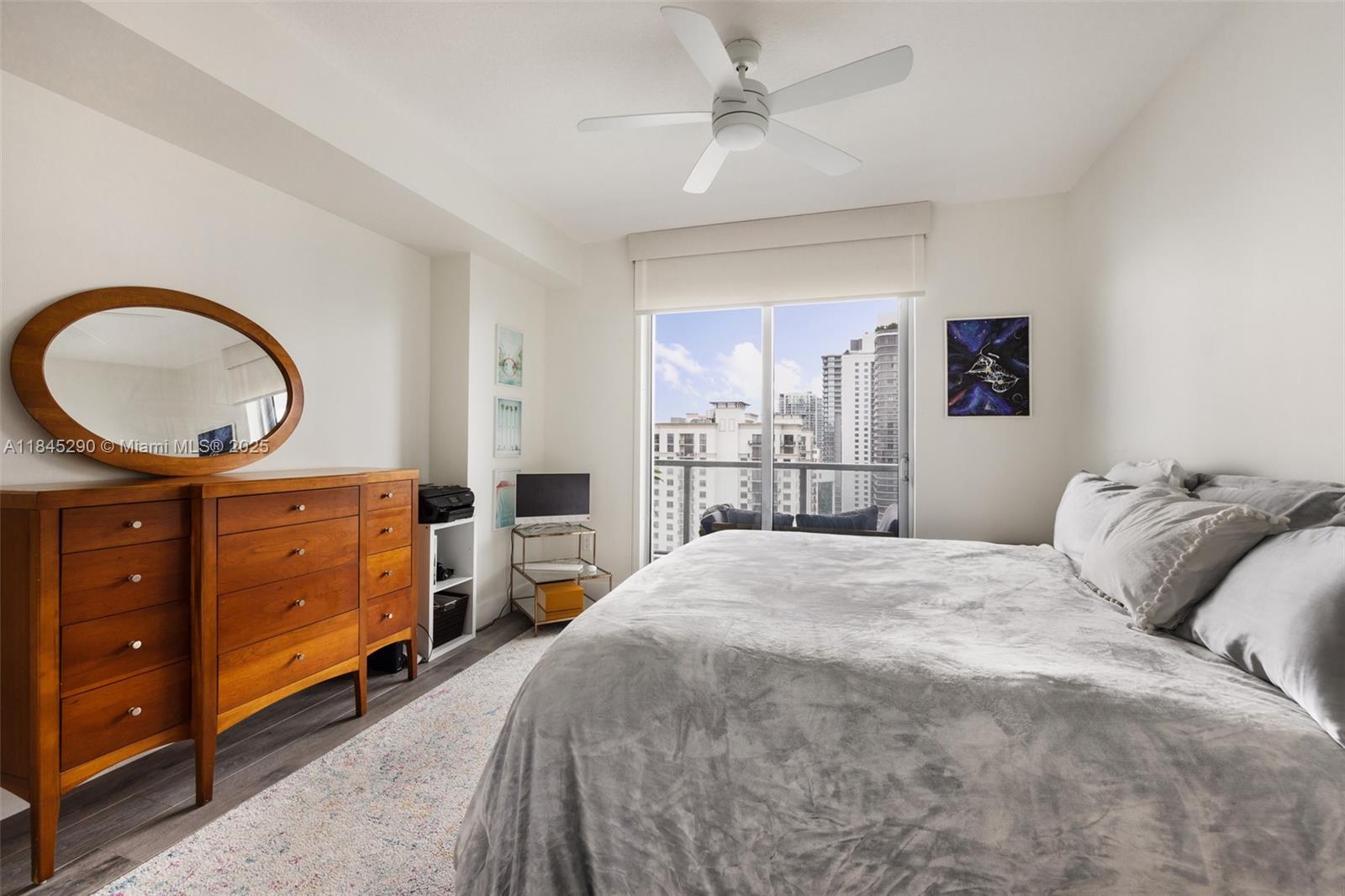 1111 SW 1st Ave Unit: 3723-N