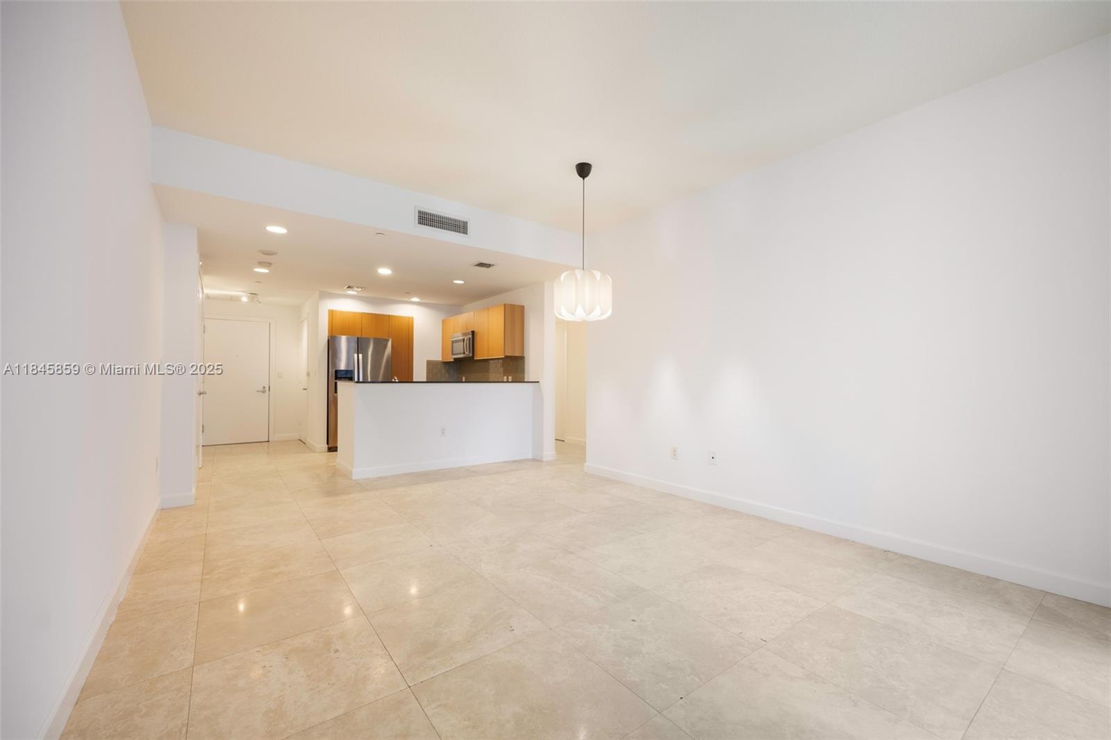 1060 Brickell Ave # 2011