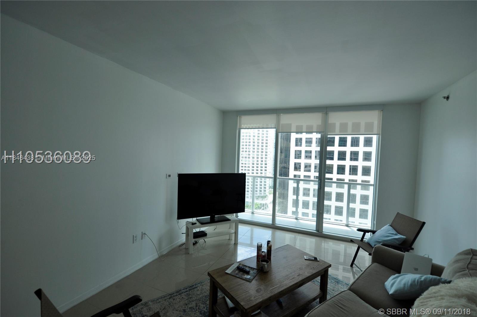 500 Brickell Ave # 2204