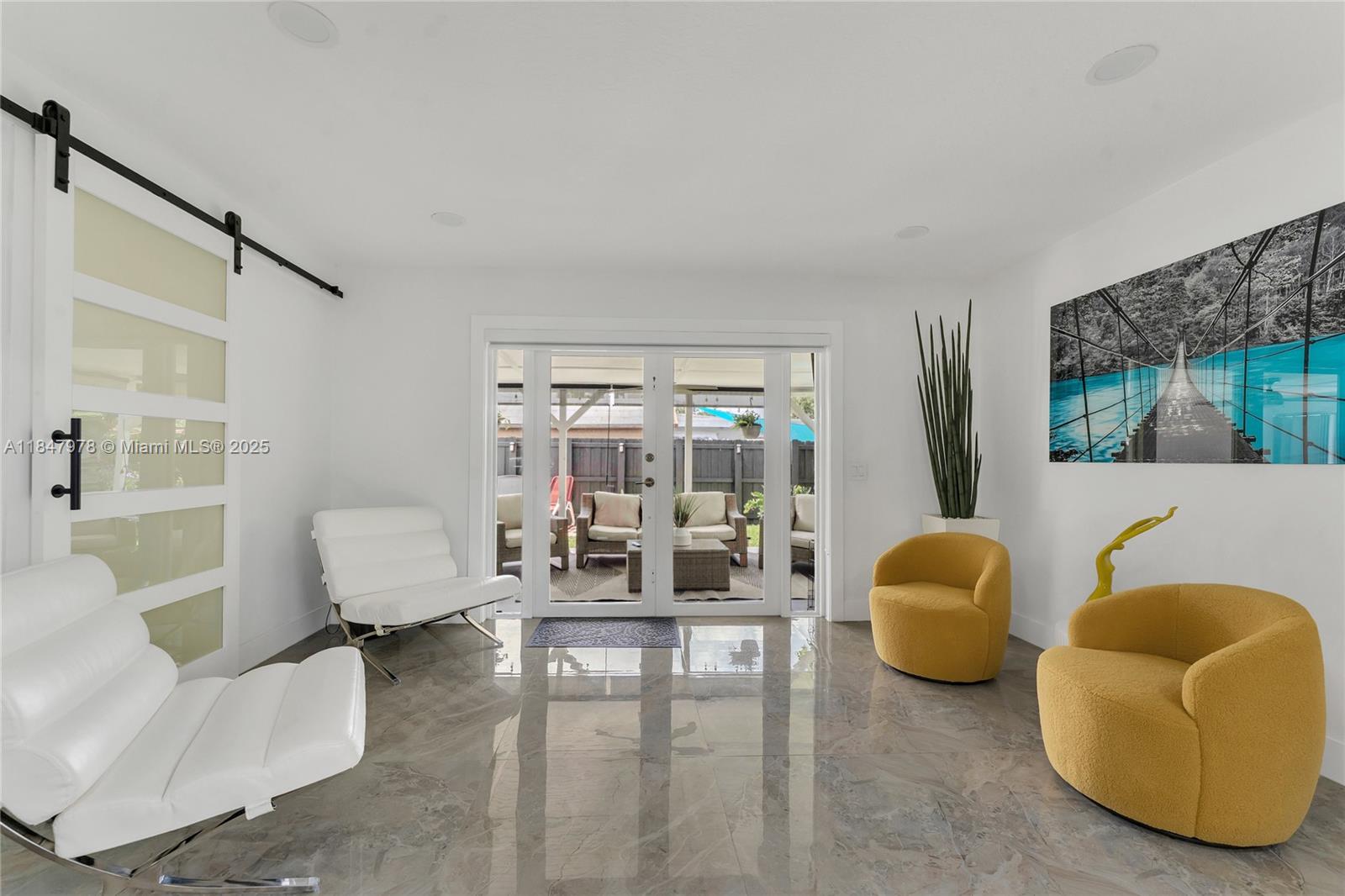 9530 Jamaica Dr # 9530