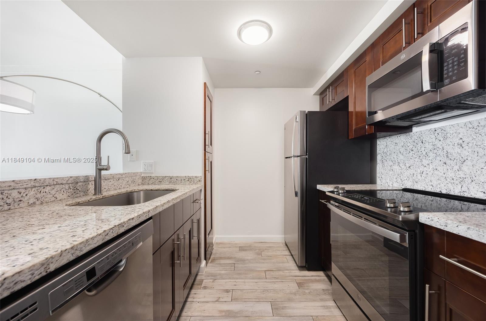 2889 Mcfarlane Rd # 1014