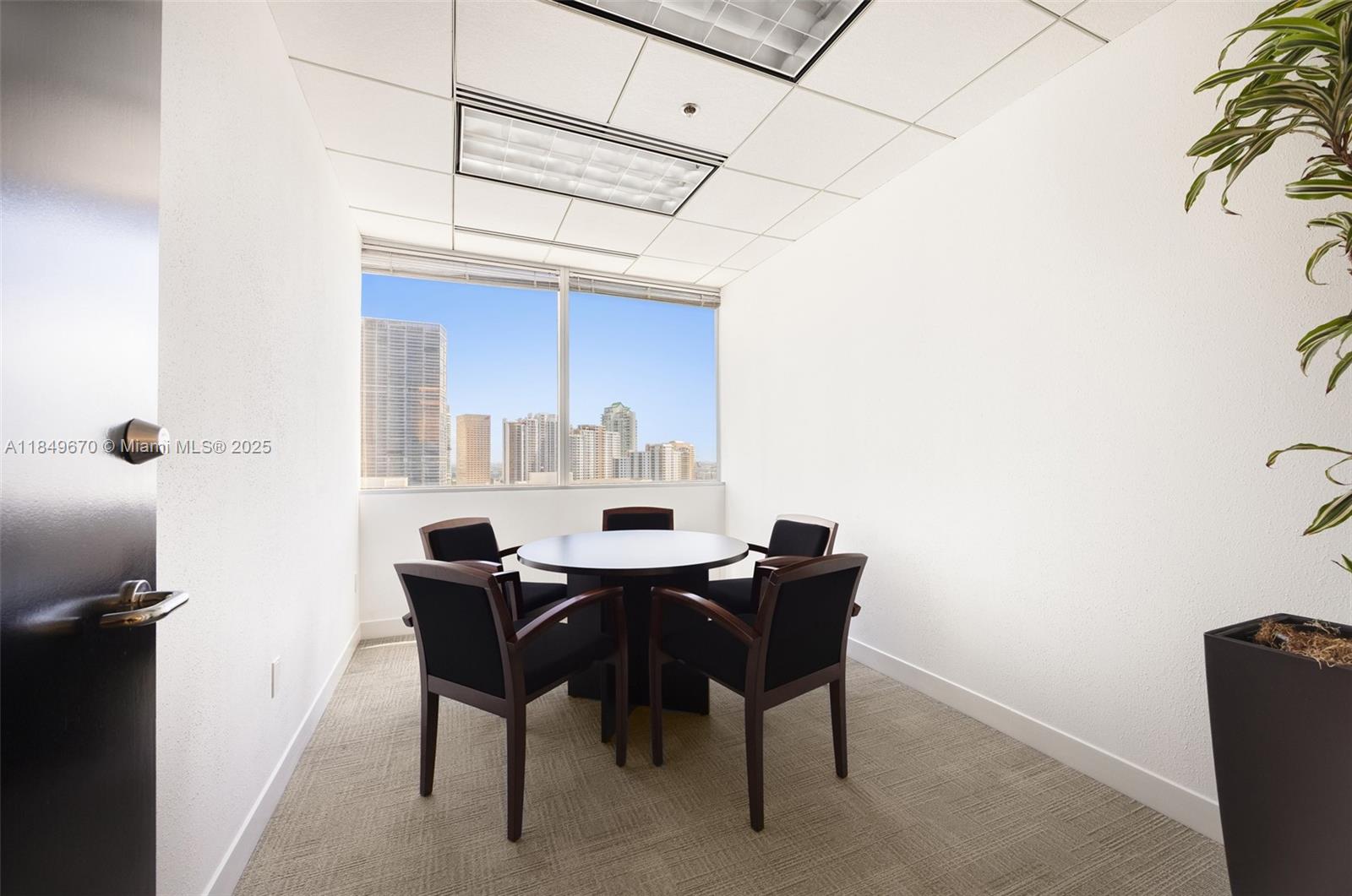 1001 Brickell Bay Dr # 2112