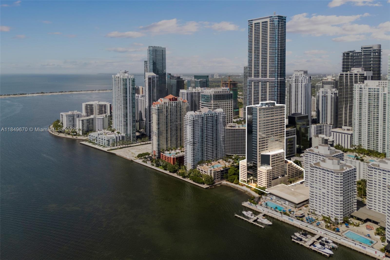 1001 Brickell Bay Dr # 2112