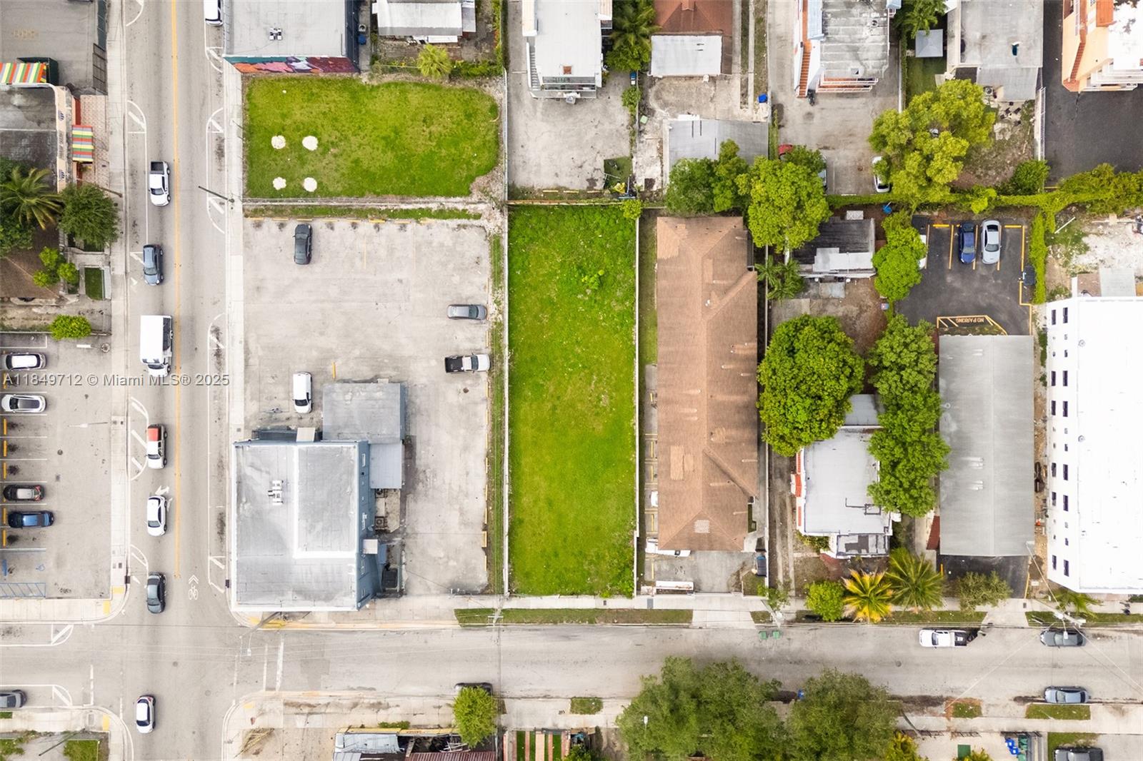 818 NW 3rd St