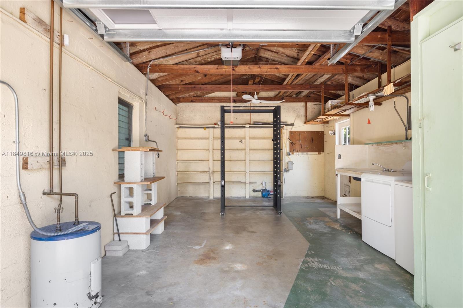 451 SW 25th Rd
