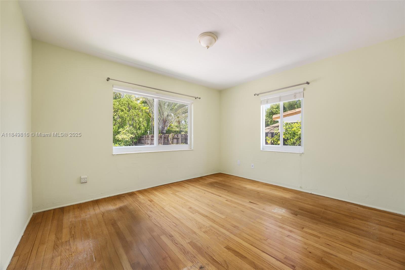 451 SW 25th Rd