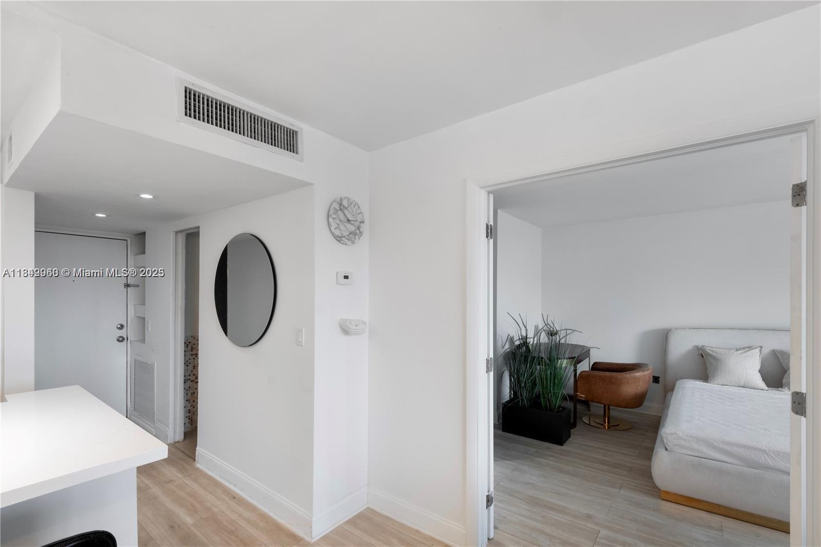 1020 Meridian Ave # 302